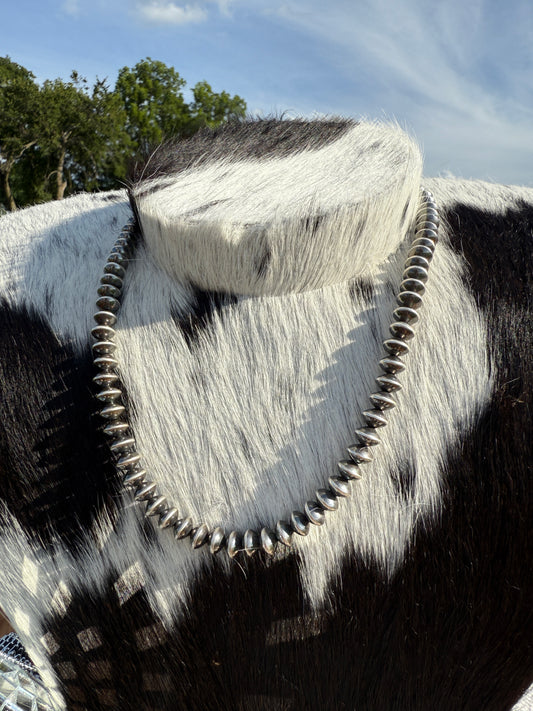 Saucer Necklace!